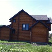Деревянный дом в Краснодаре вид сзади.